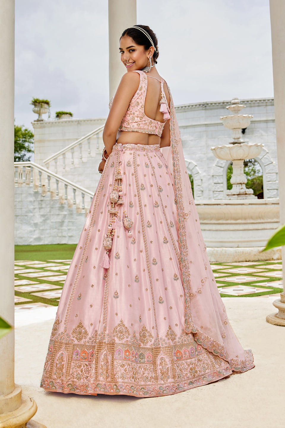 Gulabi Noor Crepe Lehenga Set