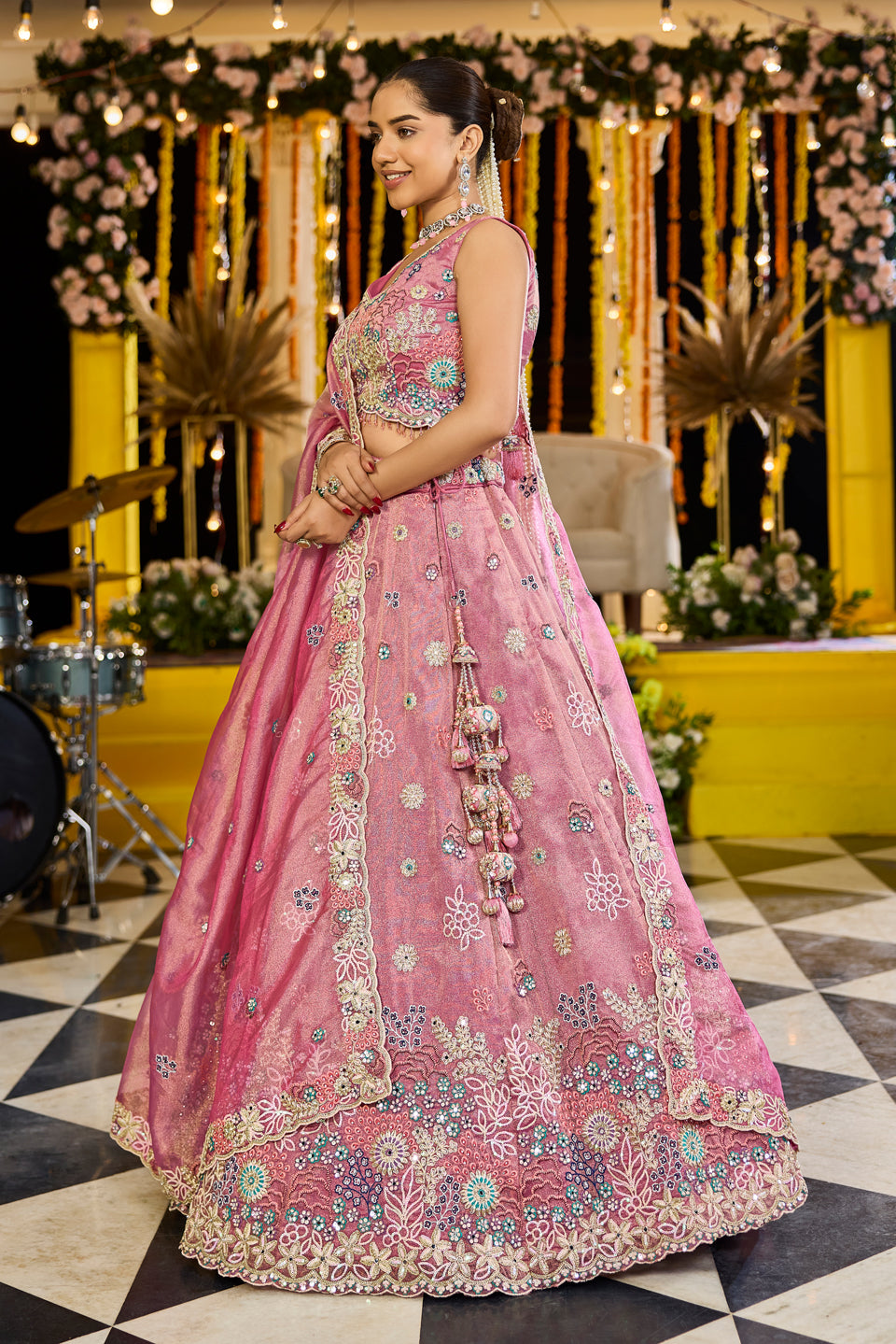 Gulabi Rooh Pink Organza Lehenga Set