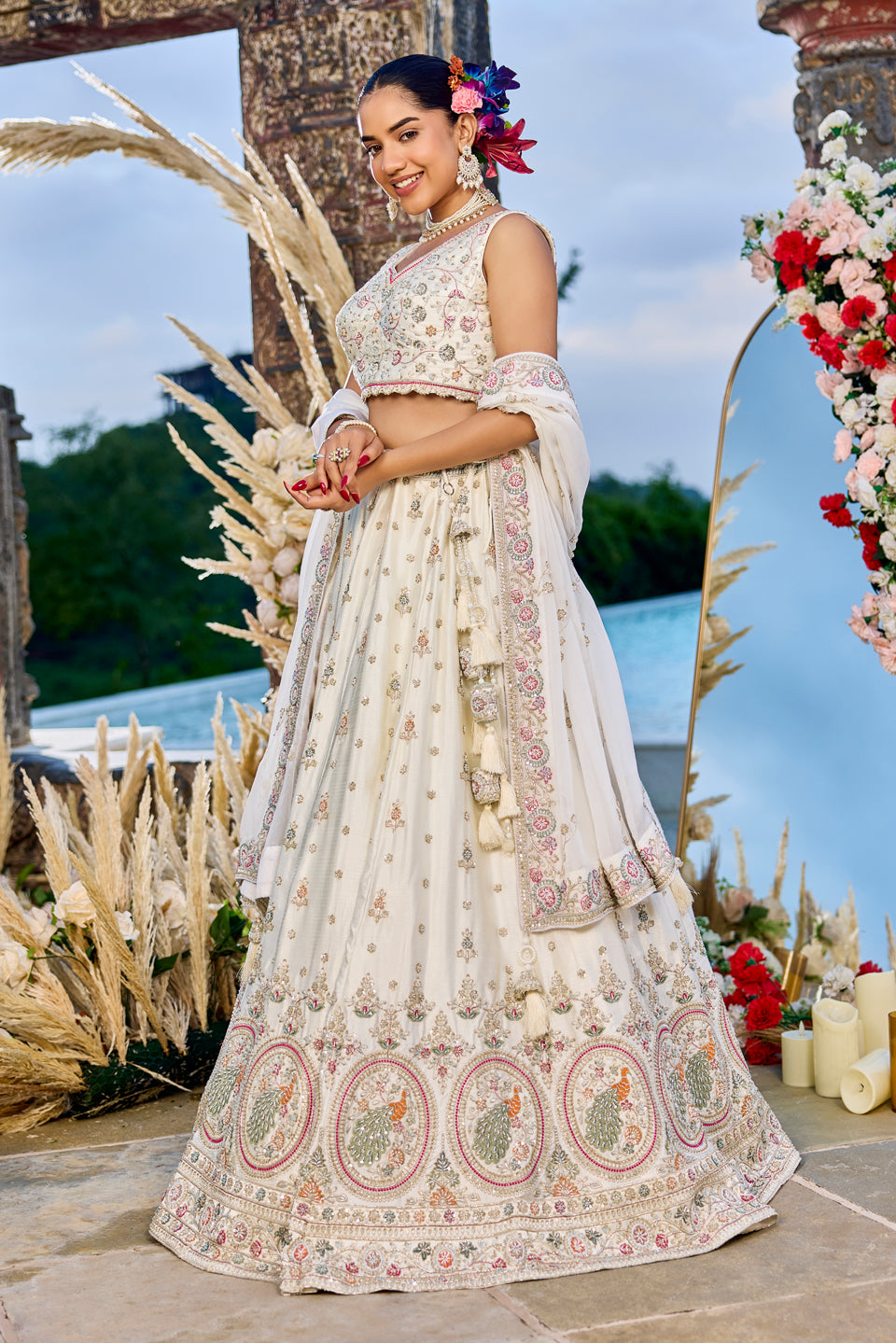 Sunehri Saadgi Off-White Crepe Lehenga Set