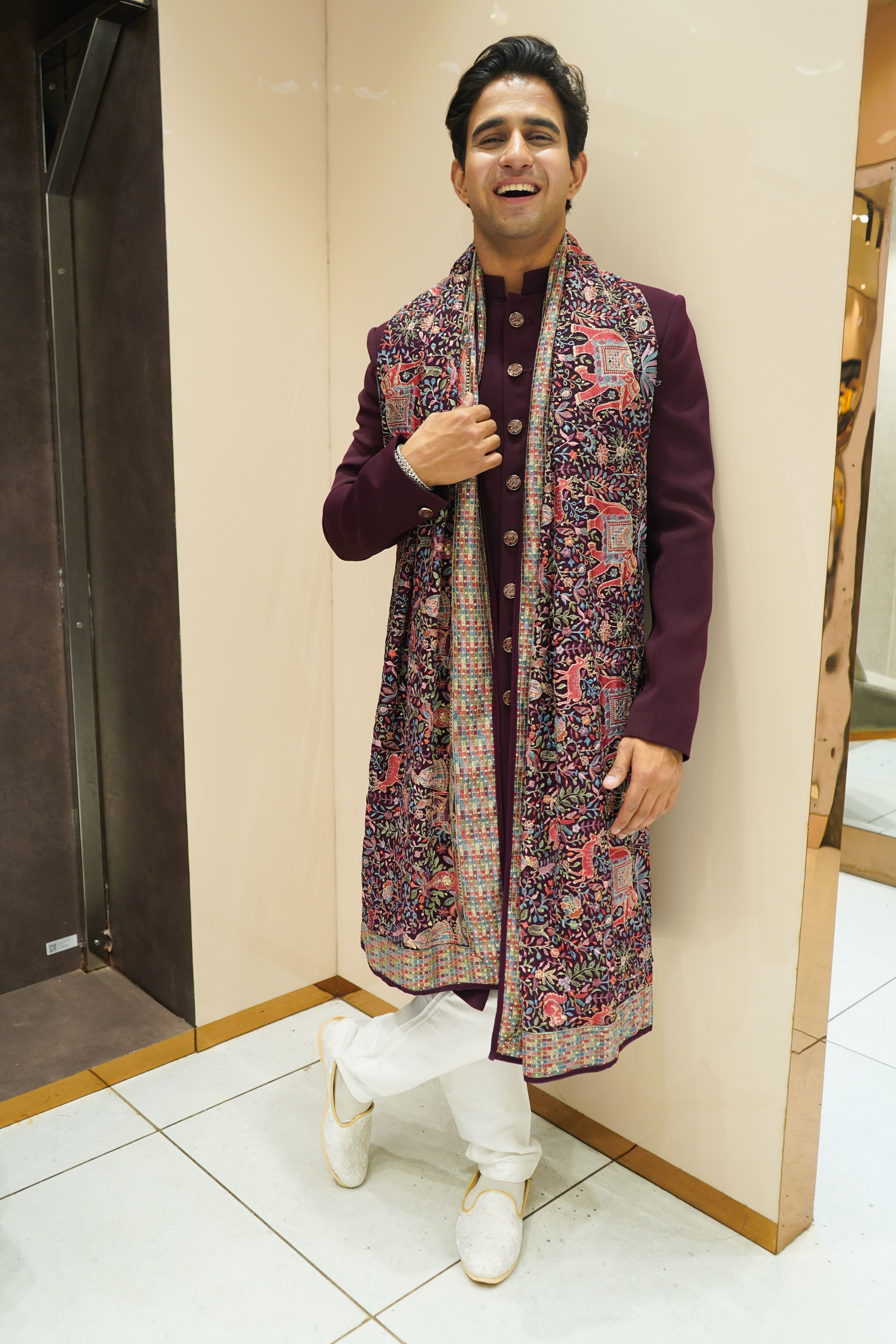 Kashmiri Jaal Nawabi Indo-Western