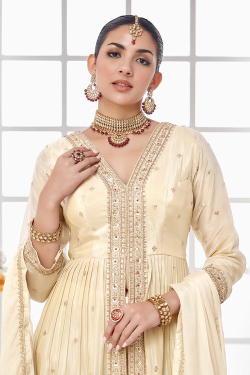 Aabroo Off-White Chinon Front-Cut Gown Set