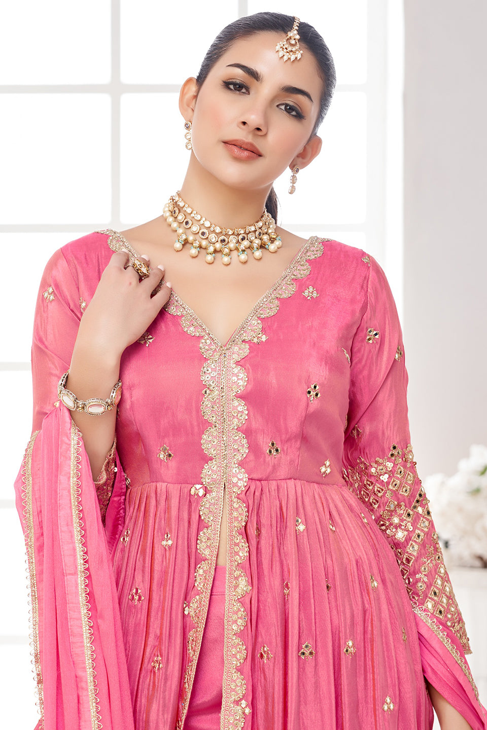 Gulabi Adaa Pink Chinon Front-Cut Gown Set